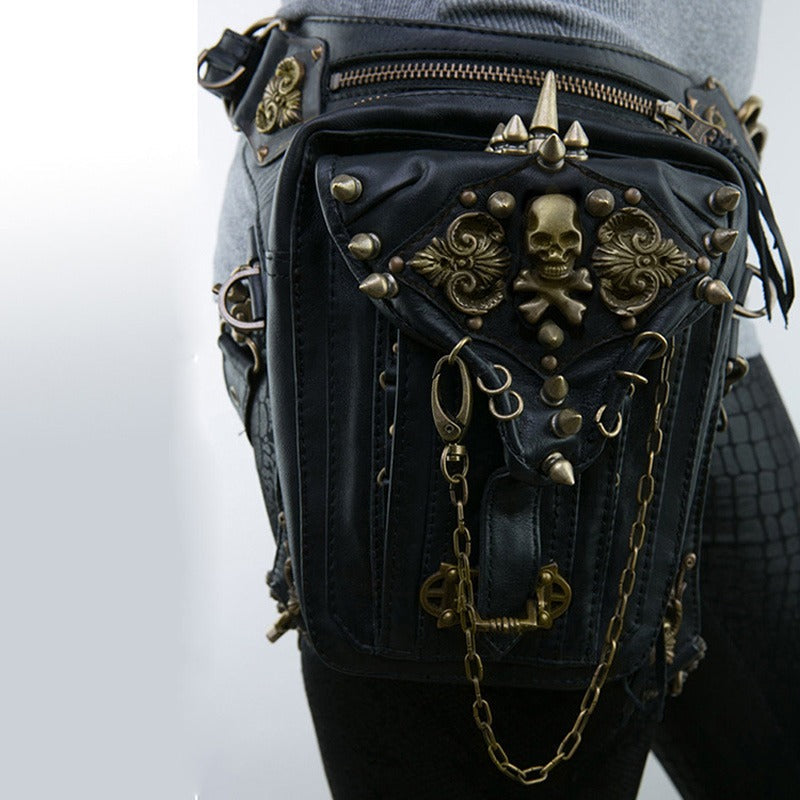 Skull Retro Rock Bag featuring gothic spikes and bronze accents, ideal for bikers and goth fashion enthusiasts.