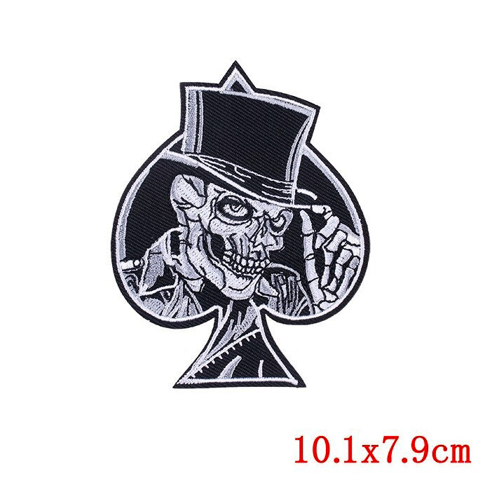 Smiling skull patch with vintage hat, unisex rocker accessory for jackets and bags, 10.1x7.9cm.