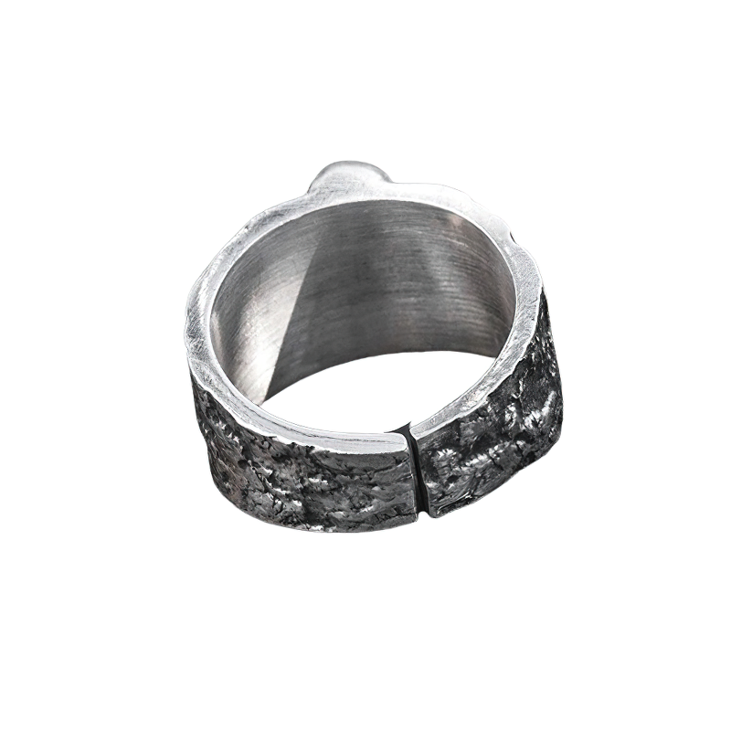 Solid retro gothic ring in 999 sterling silver featuring a unique textured design, perfect for unisex style.