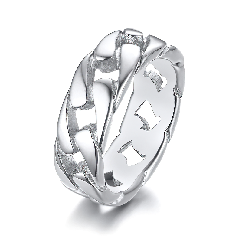Stylish stainless steel chain link ring for men and women, perfect for casual, fashion, and alternative looks.