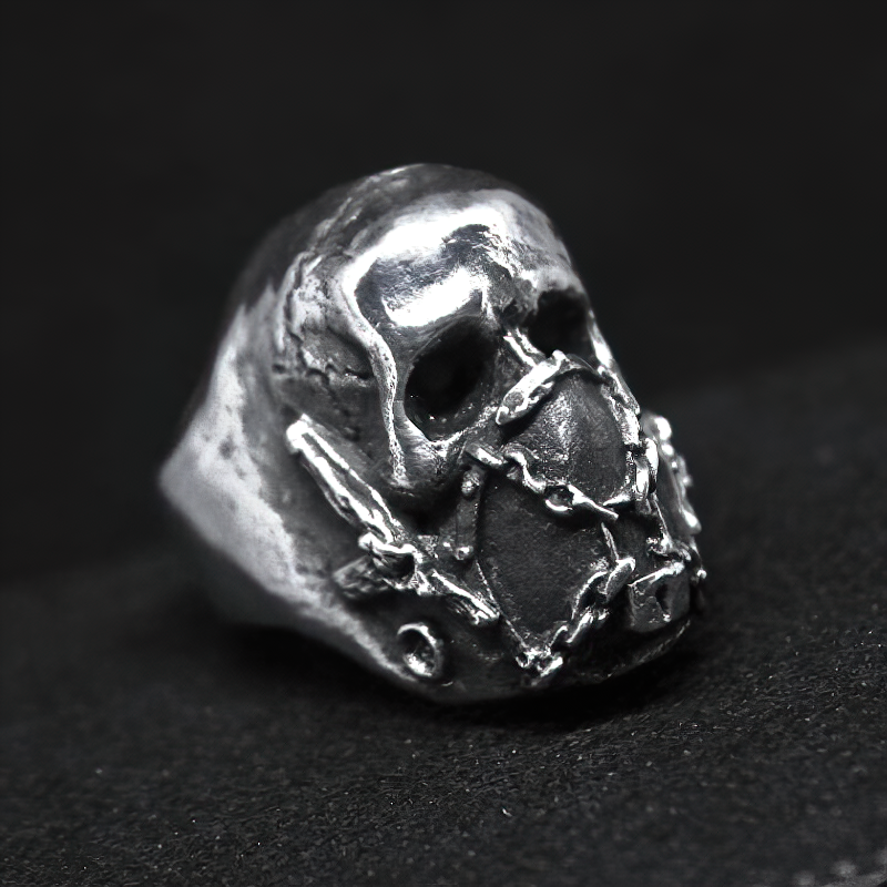 Stainless Steel Gothic Skull Ring / Silver Color Punk Biker Jewellery - HARD'N'HEAVY