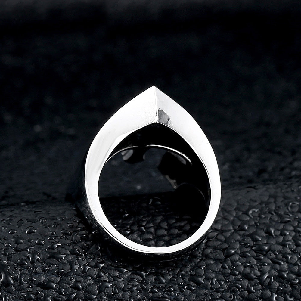 Stainless steel knight helmet ring showcasing a sleek and unique design for cosplay and alternative fashion jewelry.