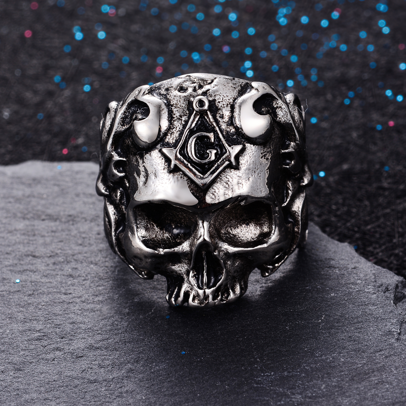 Stainless steel skull ring with Masonic symbol, ideal gothic biker jewelry for men and women.