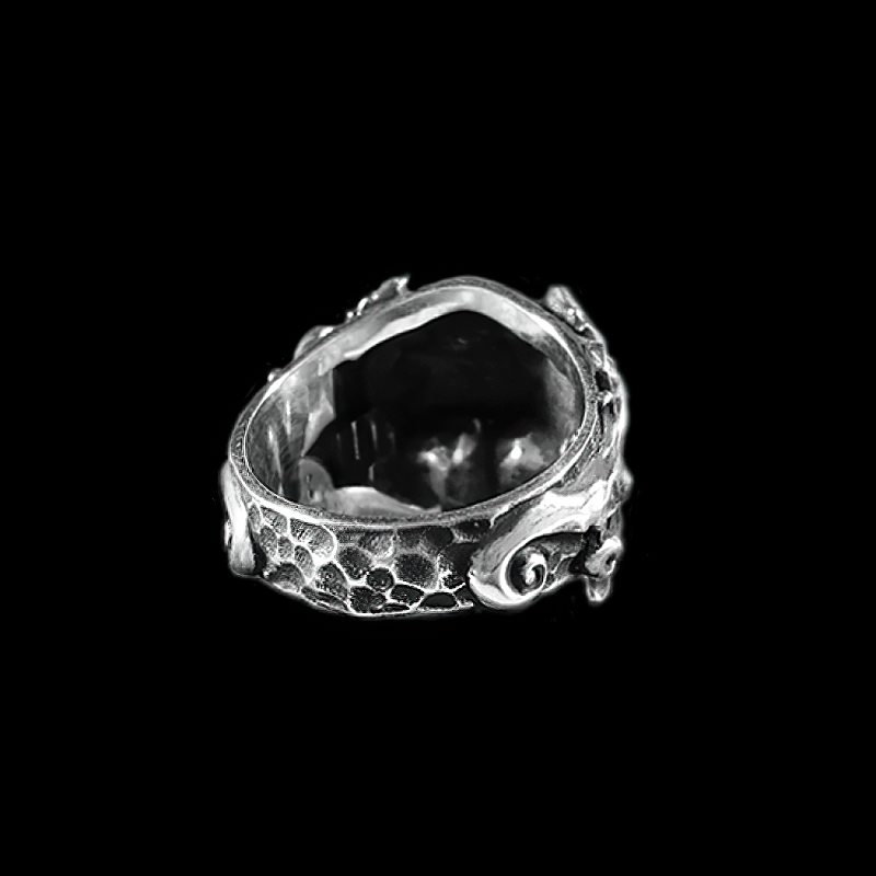 Gothic stainless steel Masons skull ring, beautifully detailed and suitable for both men and women.