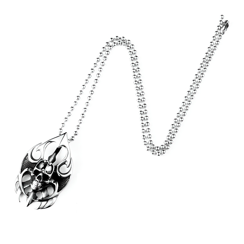 Stainless steel skull pendant on a stylish chain, perfect for unisex gothic fashion enthusiasts.