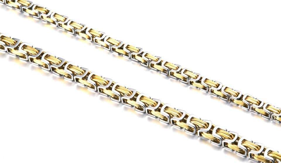 Rock style stainless steel biker necklace featuring a unique twisted Singapore chain design.