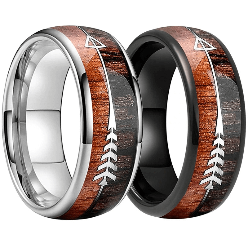 Stainless steel unisex vintage rings with arrow and wood pattern, perfect for stylish outfits.