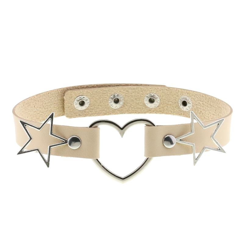 Stylish PU leather choker with heart pendant and silver star accents for gothic women fashion.