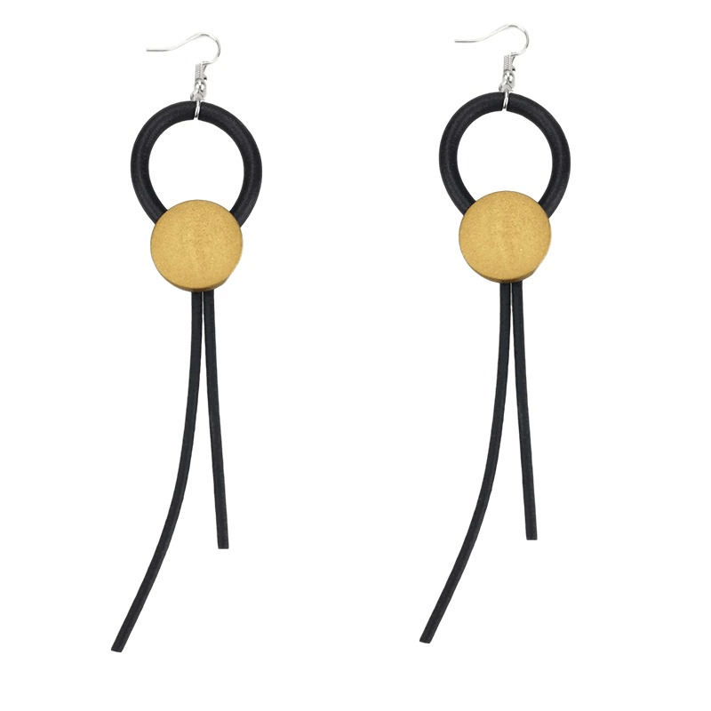 Stylish wood and rubber long earrings for women, perfect gothic accessory for a trendy look.