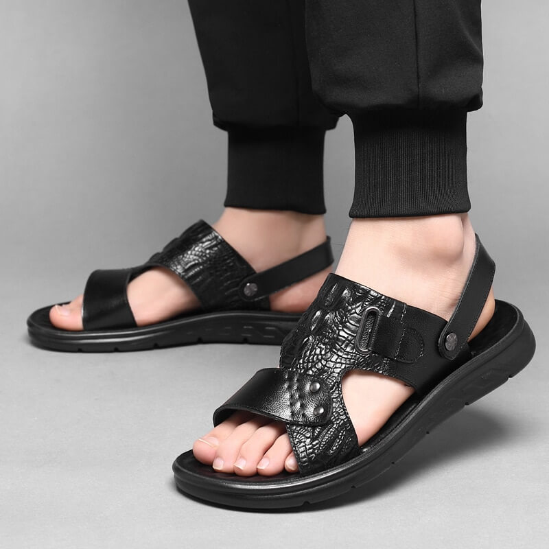 Stylish men's genuine leather sandals with strap buckle, perfect for casual lightweight comfort.