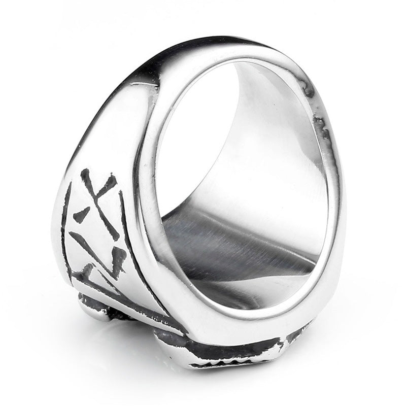 Thor's Hammer Biker Ring in 316L stainless steel, featuring vintage design and Nordic symbols, perfect for cosplay.