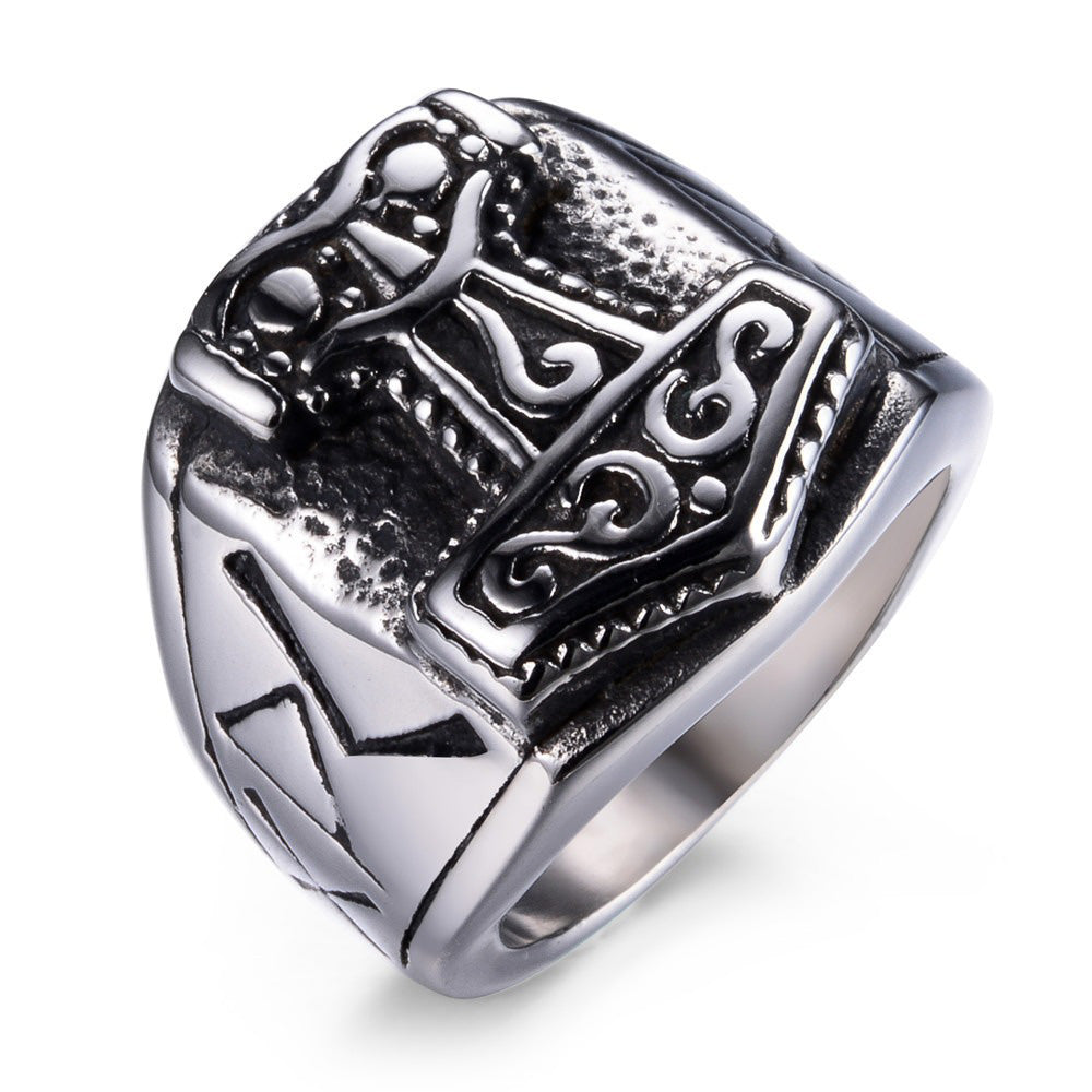 Thor's Hammer biker ring in 316L stainless steel, vintage Nordic style, perfect for cosplay and fashion lovers.