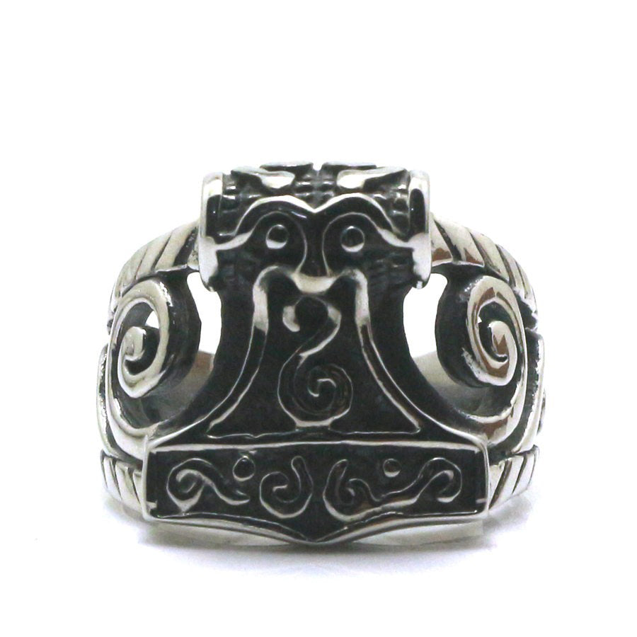 Thor's Hammer vintage ring in stainless steel with intricate Nordic design, perfect for men and women.