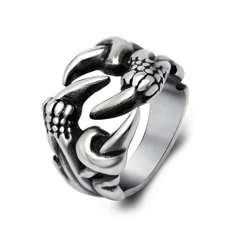 Unique dragon claw biker ring crafted in stainless steel for alternative fashion enthusiasts and cosplay lovers.