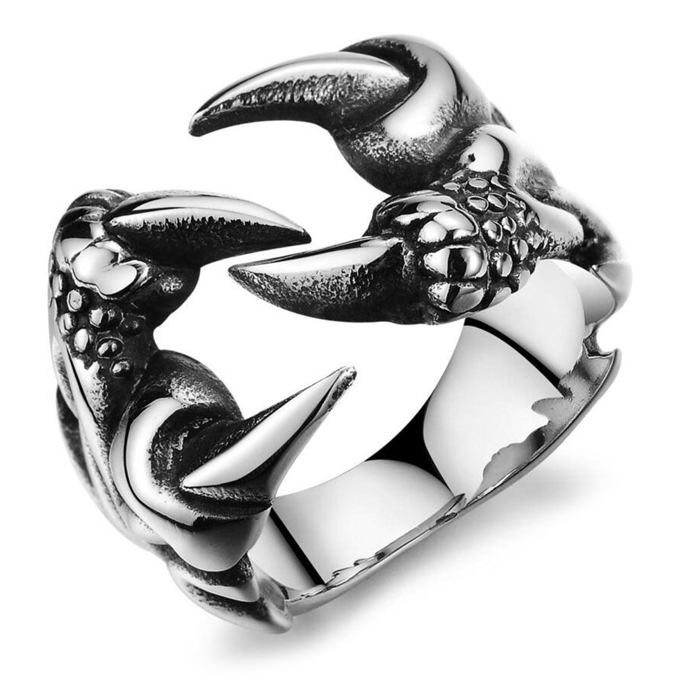 Unique dragon claw biker ring in stainless steel, perfect for alternative fashion and cosplay outfits.