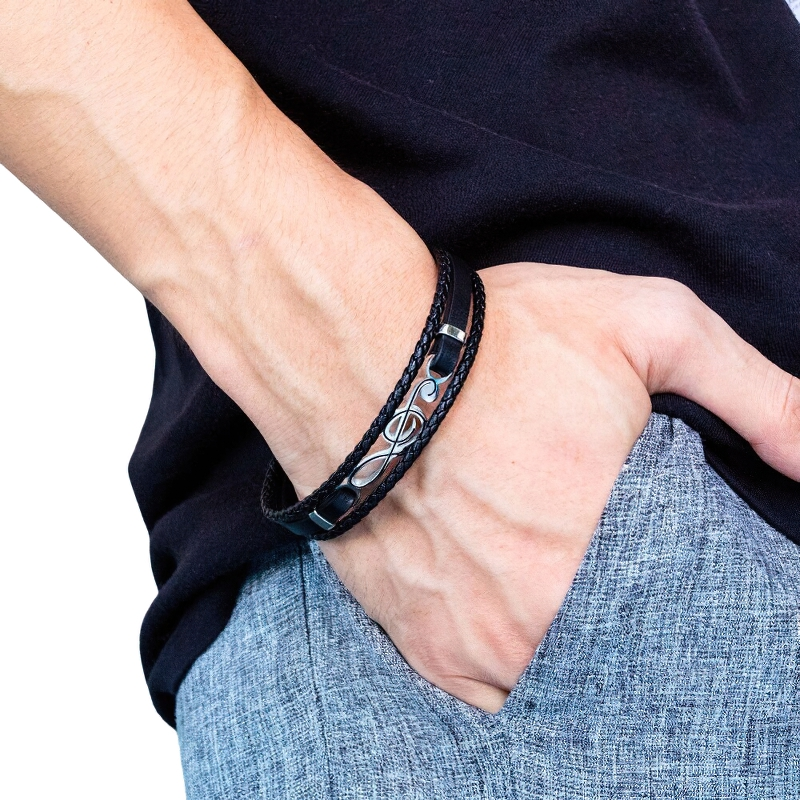 Stylish unisex musical symbol bracelet in PU leather, featuring a silver charm, perfect for casual punk rock fashion.