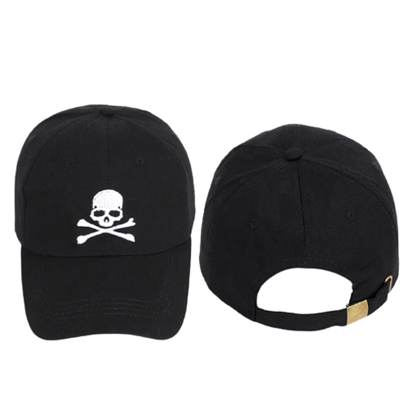 Unisex black baseball cap with pirate skull print, perfect for rock and casual styles, made of adjustable cotton.