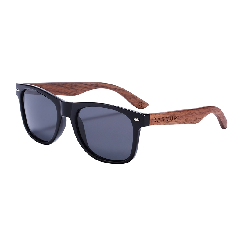Stylish unisex fashion sunglasses with wooden frame and anti-reflective lenses, perfect for casual wear.