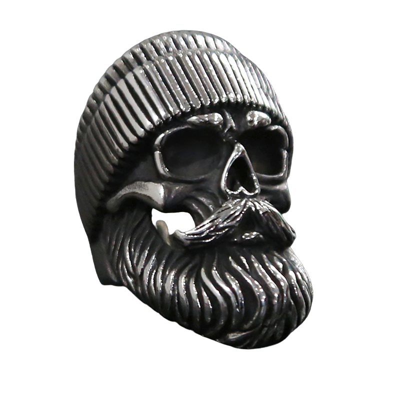 Unisex skull ring featuring a bearded face and beanie, crafted from stainless steel for a bold biker style.