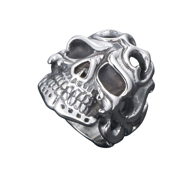 Unisex stainless steel gothic ring featuring a detailed skull design, perfect for rock, punk, or gothic styles.