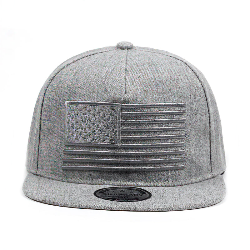 USA flag embroidered gray baseball cap, stylish unisex snapback for casual wear, perfect for festivals and parties.
