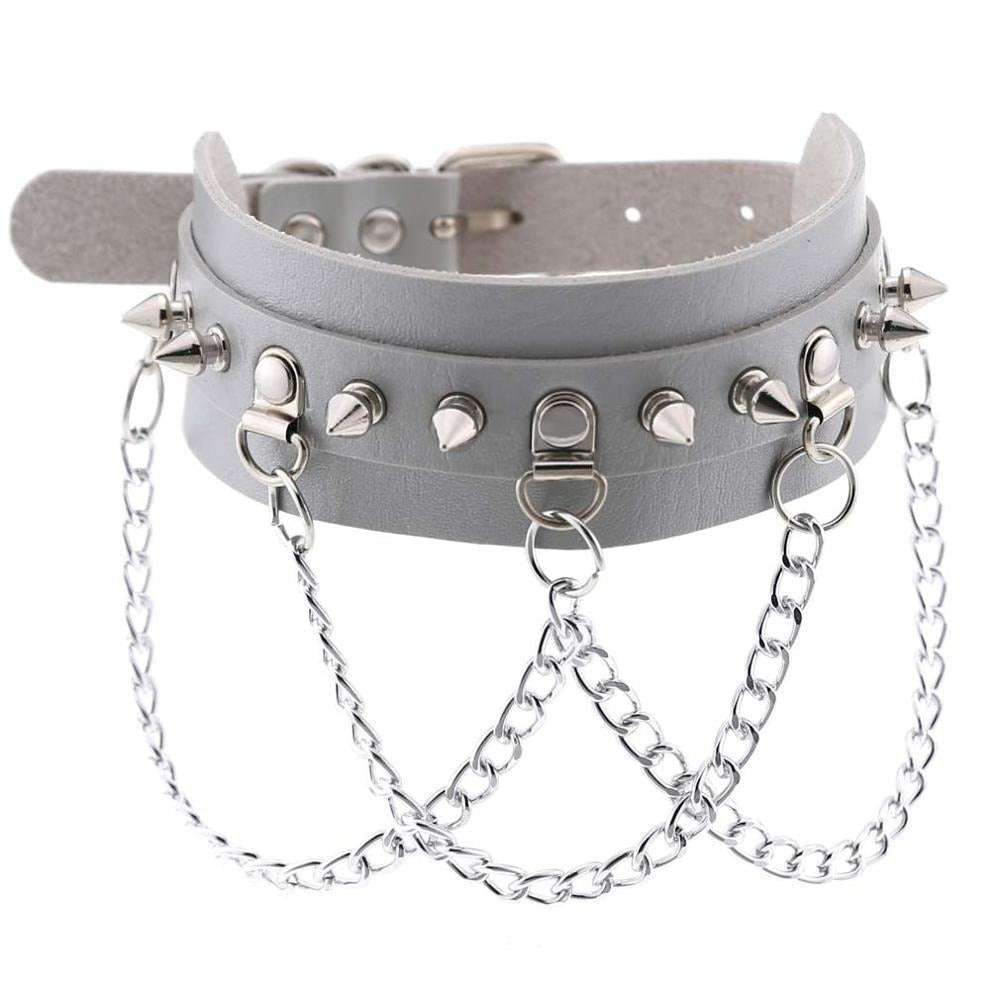 Vegan leather gothic choker with zinc alloy spikes and chains, perfect for festivals and edgy outfits.