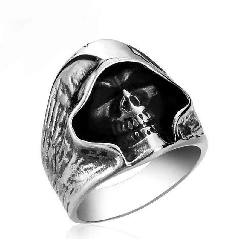 Vintage 316L stainless steel ring featuring a detailed zombie skeleton design, perfect punk unisex accessory.