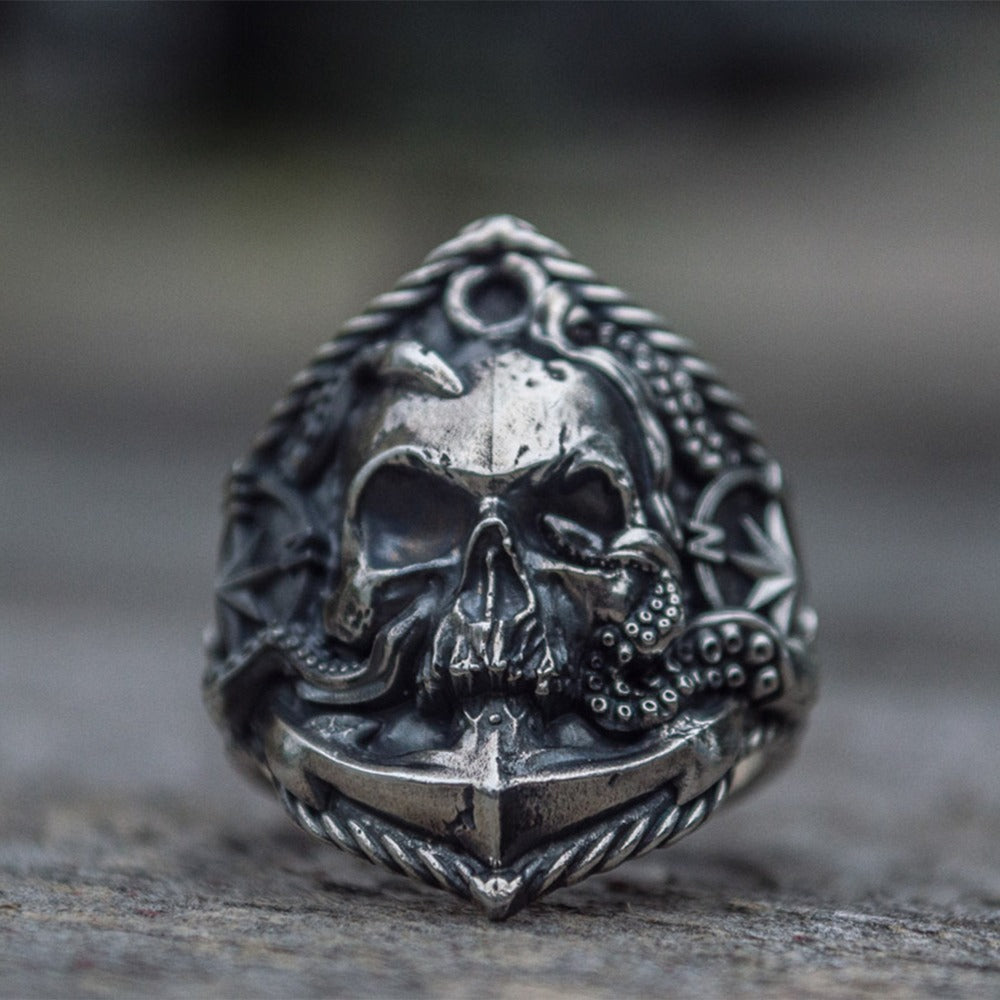 Vintage anchor skull ring featuring an octopus and compass design, perfect for punk and biker styles.