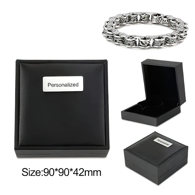 Stylish black personalized bracelet box with a punk dragon totem bracelet. Ideal for gift-giving and men's stainless steel jewelry.