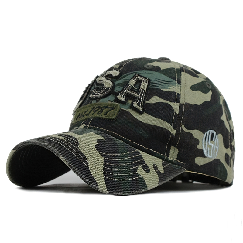 Vintage camouflage baseball cap with USA letters, stylish unisex accessory for a rock look.