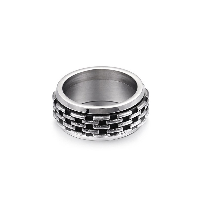 Vintage biker style unisex ring in 925 sterling silver with detailed pattern, perfect for cool outfits and gifts.