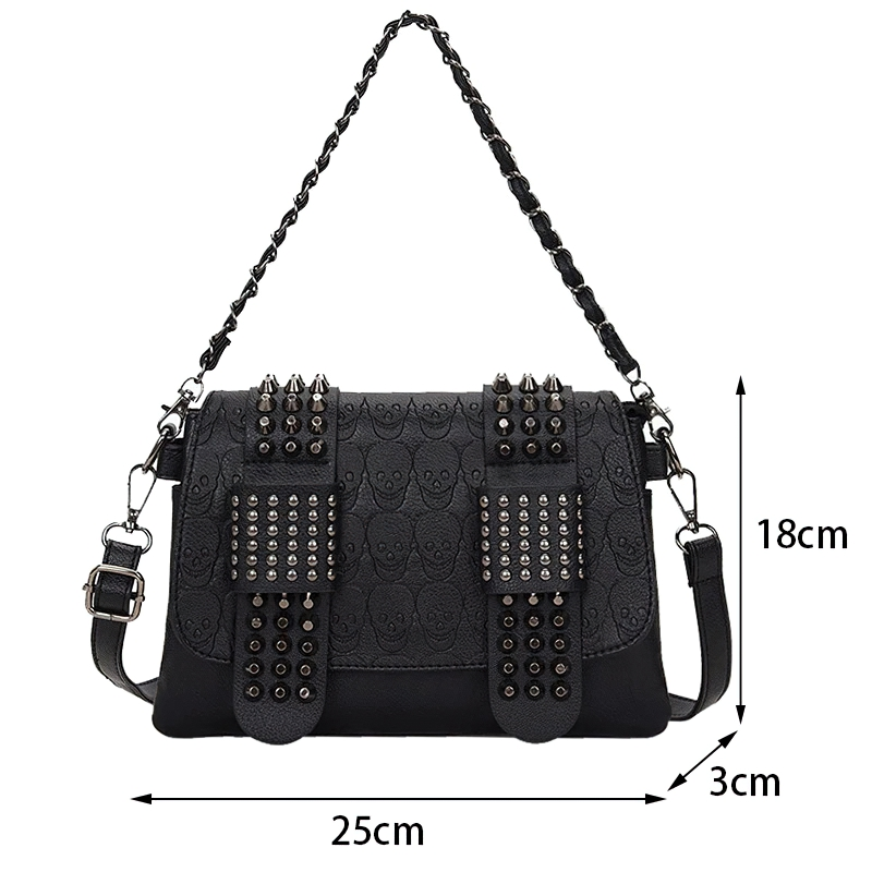 Stylish vintage crossbody bag with rivets, made of PU leather, perfect accessory for women, dimensions 25x18x3 cm.