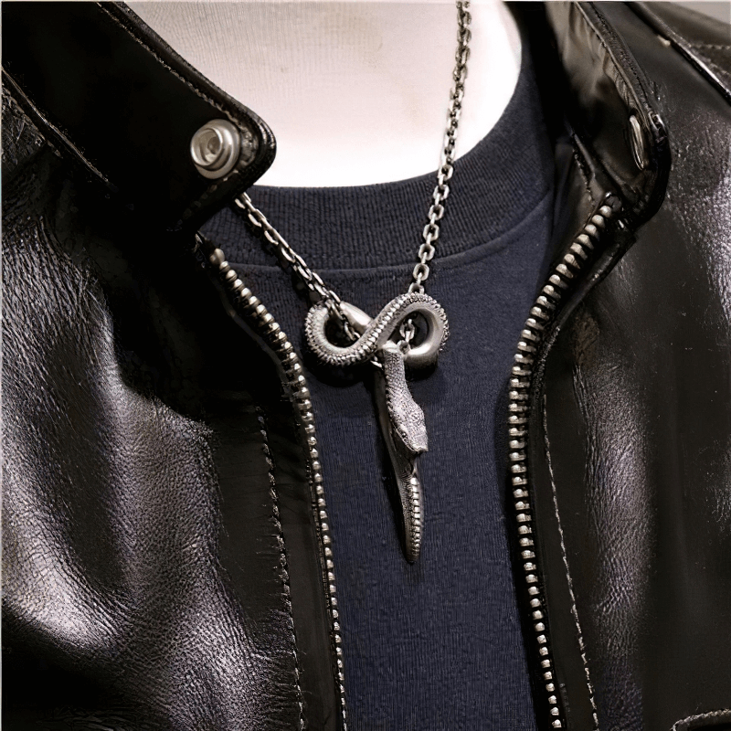 Vintage Fashion Carving Snake Pendant Chain / Punk Jewelry for Men and Women