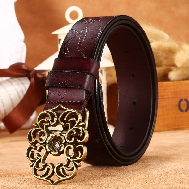 Vintage genuine leather pin buckle belt with alloy geometric pattern, perfect for gothic fashion outfits.