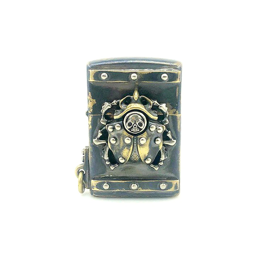 Stylish unisex vintage lighter case with rivets and beetle design, perfect metal accessory for alternative fashion.
