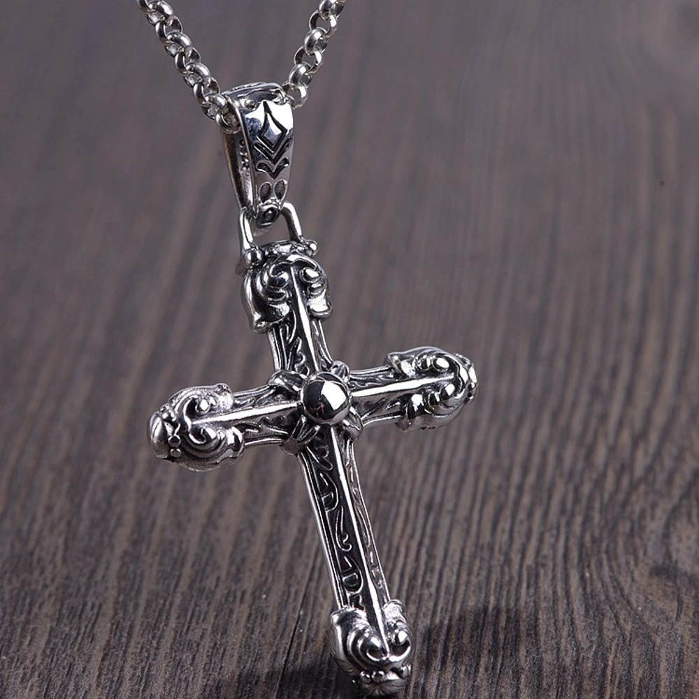 Vintage sterling silver gothic pendant cross necklace for men and women, showcasing intricate detailing.