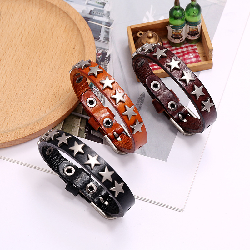 Vintage PU leather bracelets in three colors with silver stars for unisex punk-rock style jewelry.