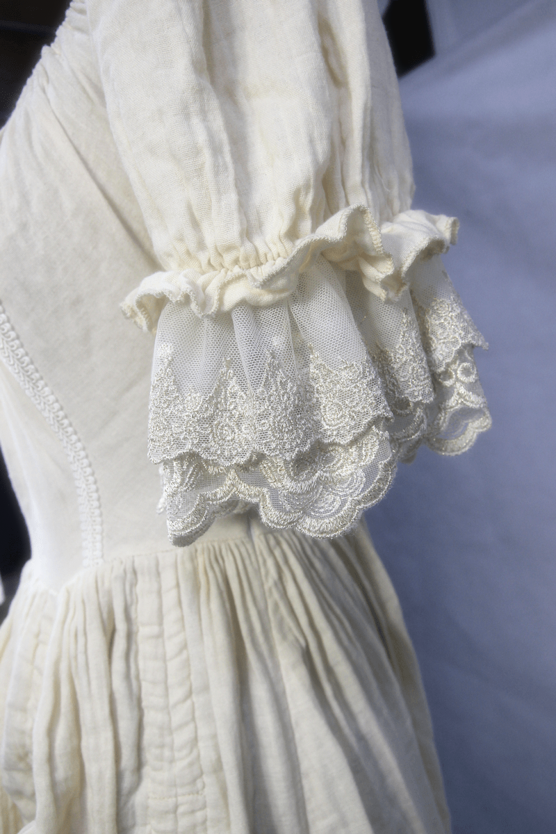 Vintage Women's Short Puff Sleeve Long Dress / Romatic Lace Cotton Dress of Beige Colored - HARD'N'HEAVY