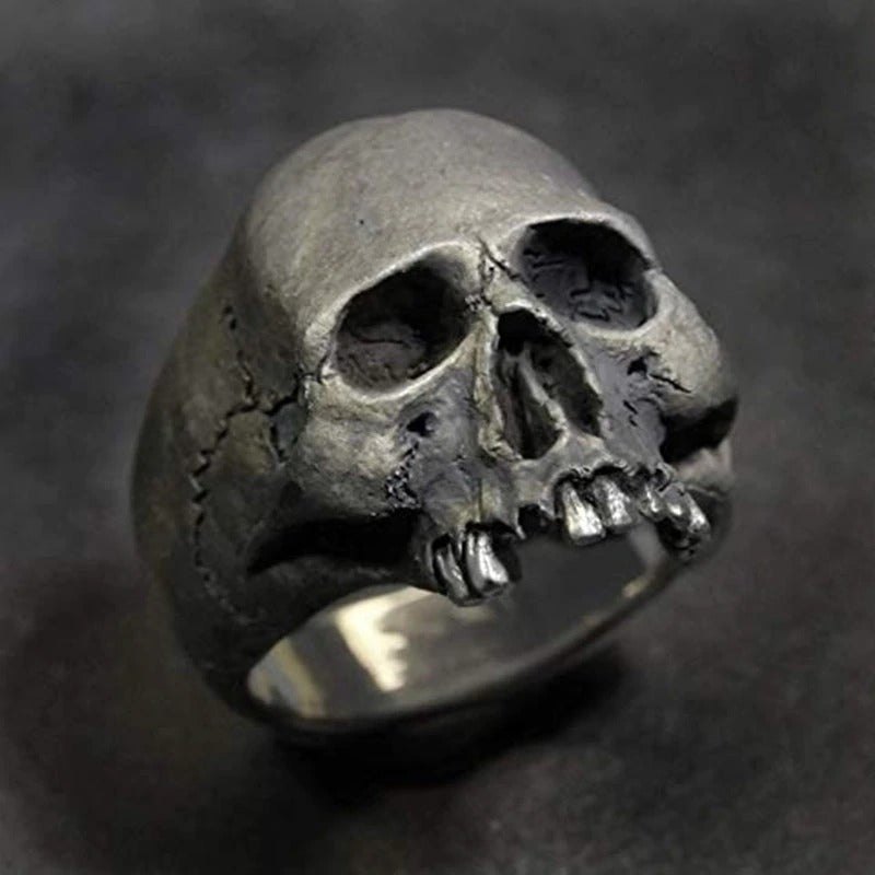 Vintage silver zinc alloy skull ring for edgy biker and gothic style, perfect accessory for rock outfits.