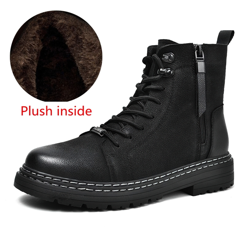 Men's black leather ankle boots with plush lining and wear-resistant sole, perfect for casual style and comfort.