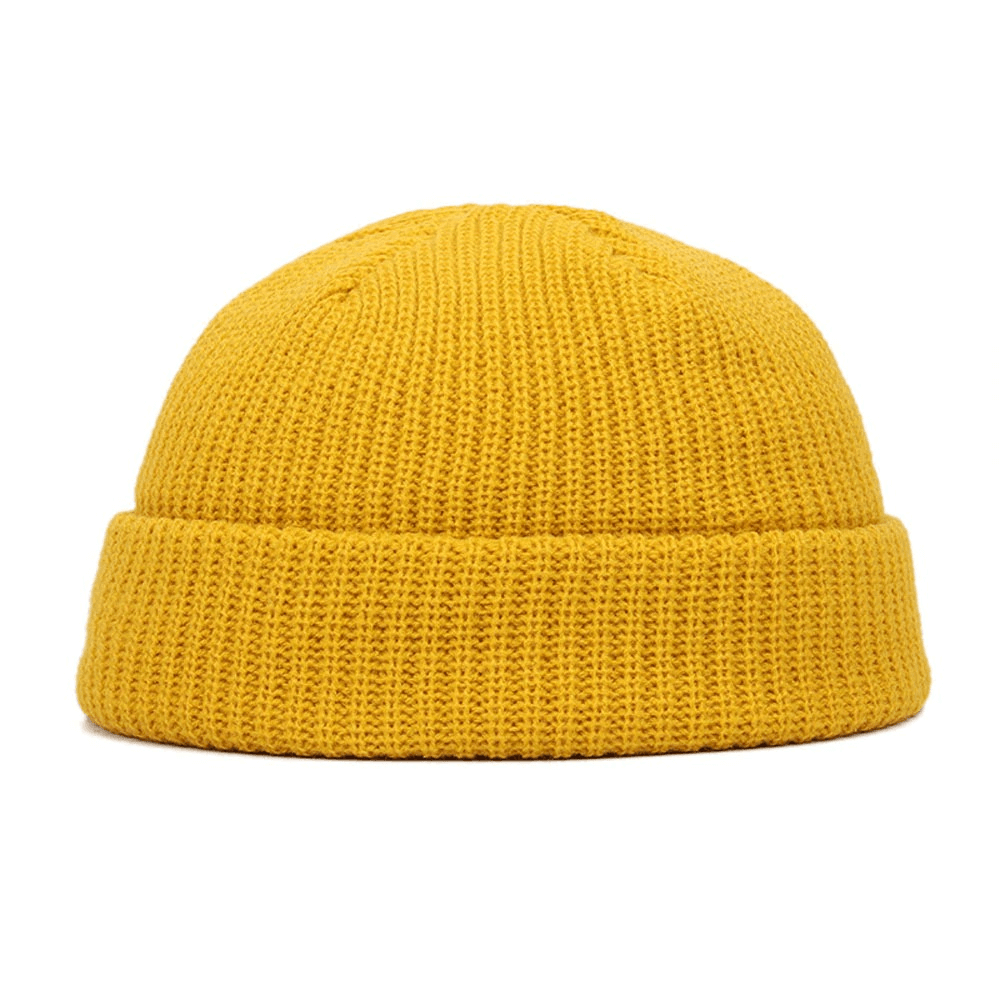Men's warm casual yellow wool beanie with a stylish skull design, perfect accessory for cold weather.