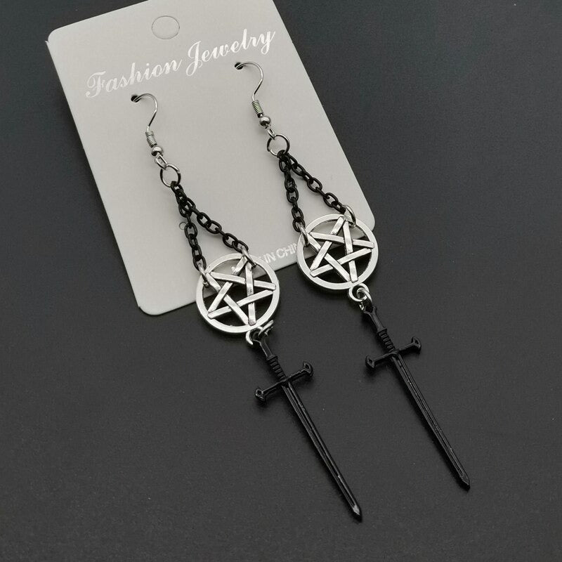 Witch's Rites Earrings with Pentagram Pendant / Gothic Darkly The Sacred Black Sword - HARD'N'HEAVY