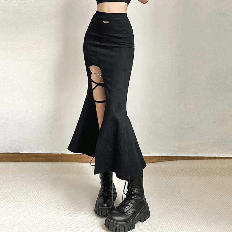Women's black flared skirt with split, featuring gothic style and edgy details, perfect for alternative fashion lovers.