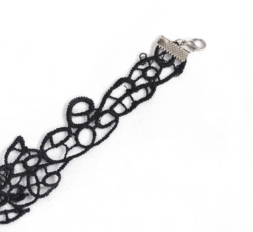 Women’s Black Lace and Rose Necklace / Stylish Necklace with Adjustable Chain - HARD'N'HEAVY