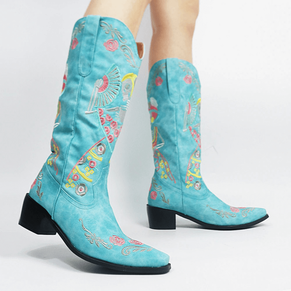 Women's Embroidery PU Leather Boots / Pointed-toe mid-calf Boots / Alternative Footwear