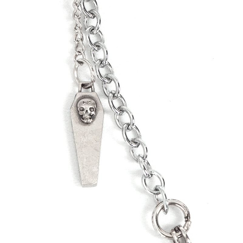 Women's Skulls Chain Brooch in Gothic Style / Incredible Accessory for Your Alternative Look