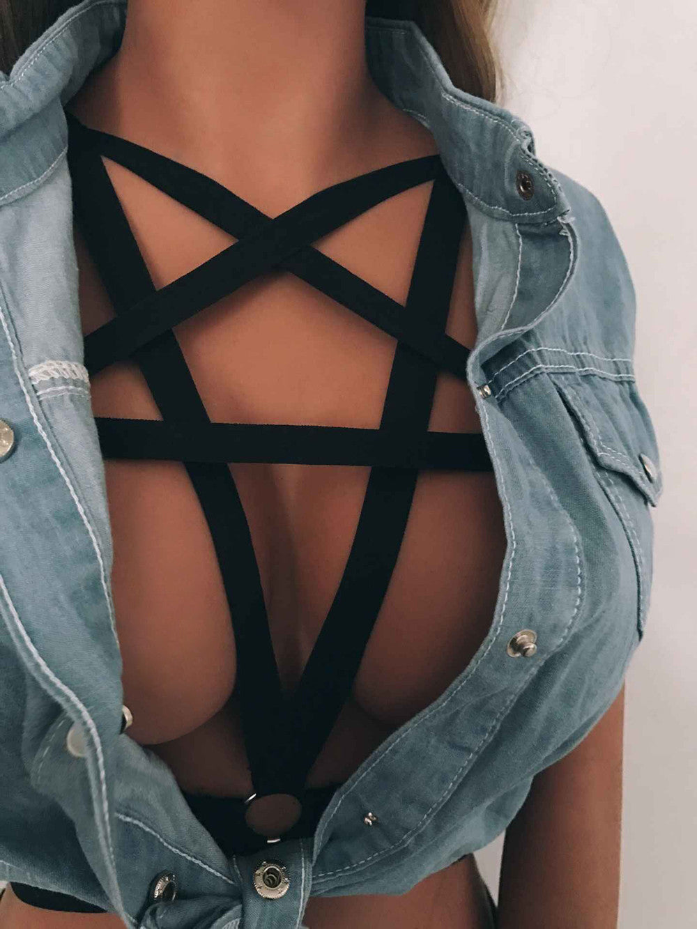  Sexy Hollow Out Elastic Cage Bra Alluring Bandage Strappy  Halter Bra Bustier Crop Top for Women A-Black: Clothing, Shoes & Jewelry