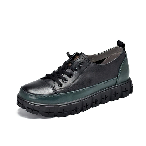 Women Sneakers Of Genuine Leather / Casual Footwear Of Round Toe And Lace-Up