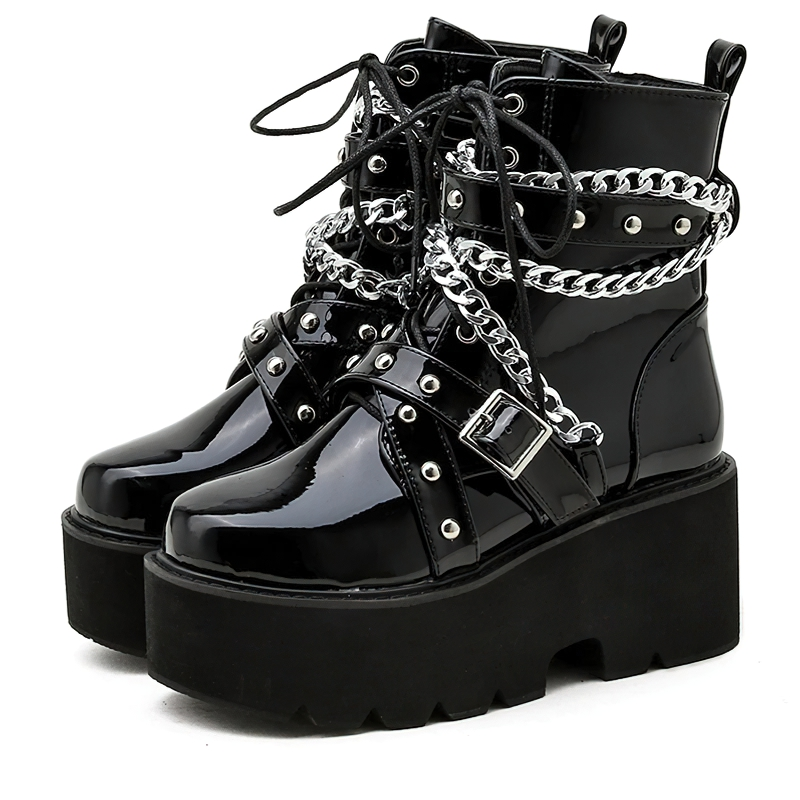 Women Stylish Boots With Chain And Rivets / Footwear Of Square Heel / Short Plush Inside - HARD'N'HEAVY