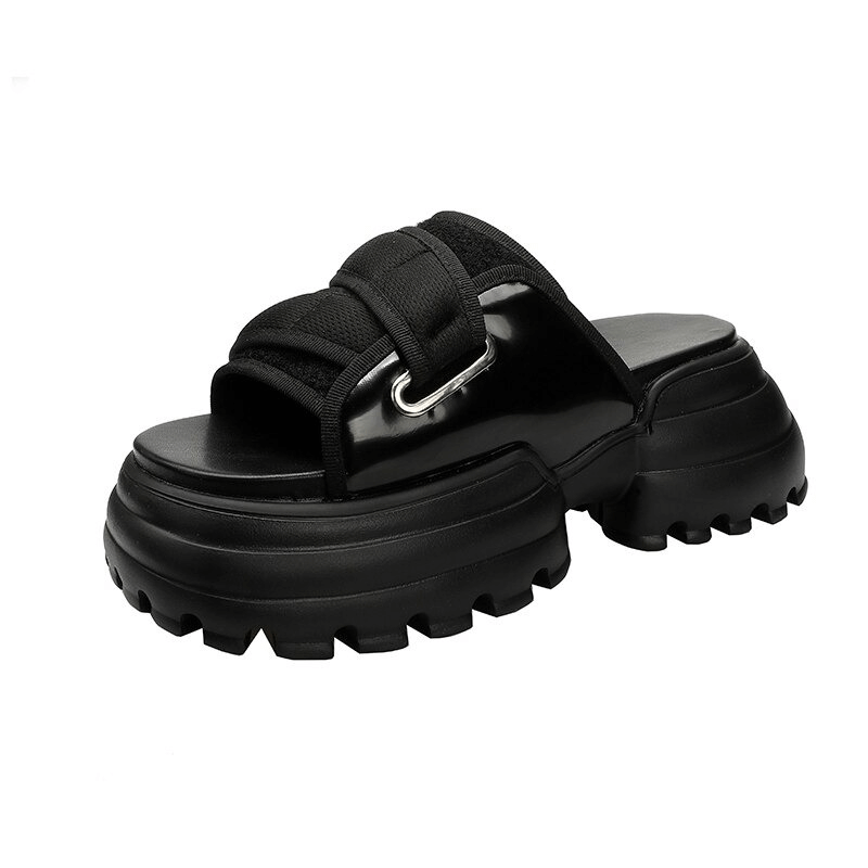 Stylish black thick platform summer slippers with open toe design, perfect for beach days and casual outings.